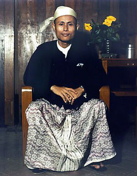 Aung San dans les annees 40